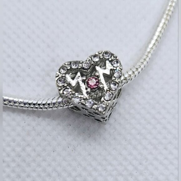 Sterling Silver 925 Bracelet With Heart-Shaped MOM Charm NWT - Picture 7 of 9